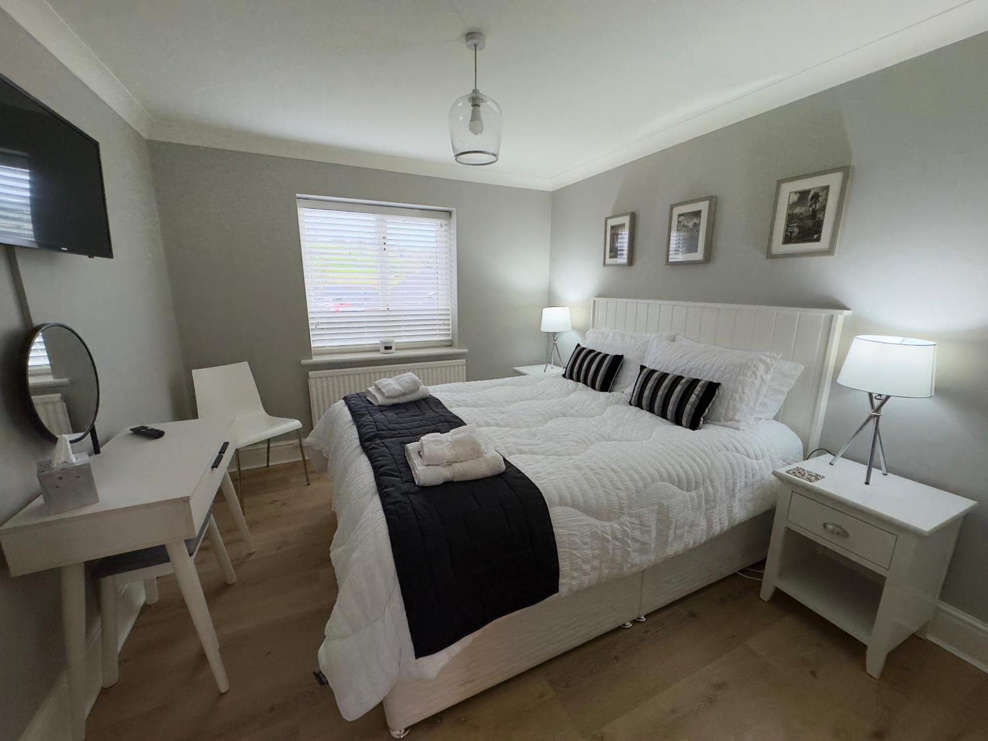 Vast, Elegant Home With Indoor Pool & Sauna Near Popular Golf Course Kington (Herefordshire) Exterior foto