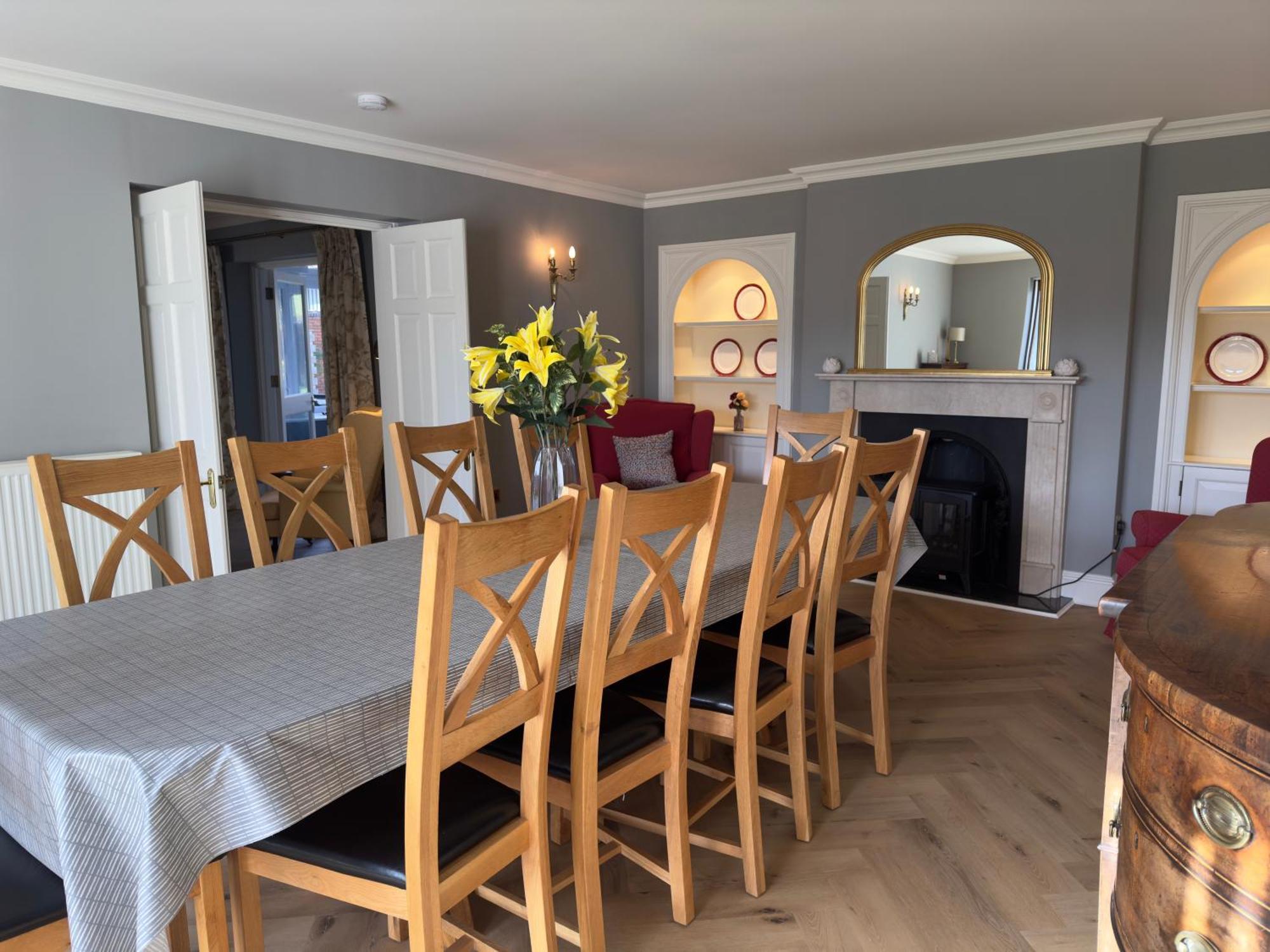 Vast, Elegant Home With Indoor Pool & Sauna Near Popular Golf Course Kington (Herefordshire) Exterior foto